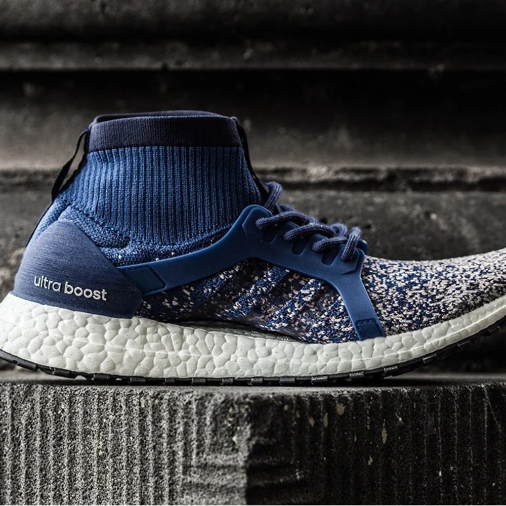 ADIDAS | ULTRABOOST X ALL TERRAIN (Noble Indigo/ Ash Pearl)